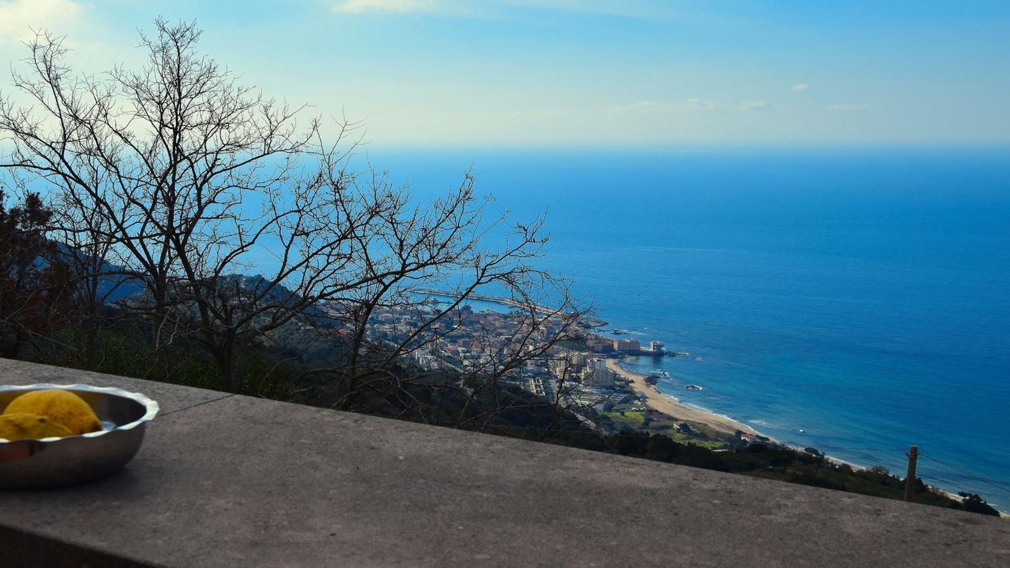 Le Agavi * San Mauro Cilento